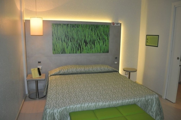 Imagen de la habitación del Hotel Fiera, Bolonia. Foto 6