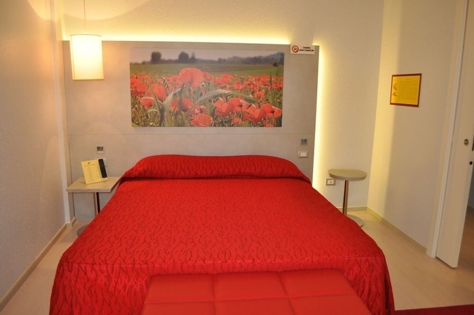 Imagen de la habitación del Hotel Fiera, Bolonia. Foto 7