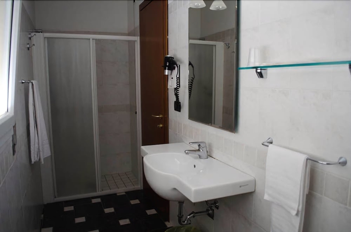 Imagen de la habitación del Hotel Fiera, Bolonia. Foto 12