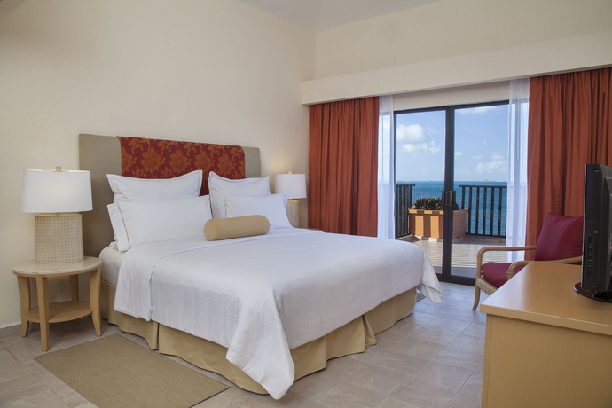 Imagen de la habitación del Hotel Fiesta Americana Cancun Villas. Foto 6