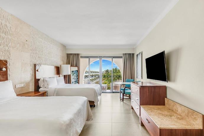 Imagen de la habitación del Hotel Fiesta Americana Condesa Cancun All Inclusive. Foto 6