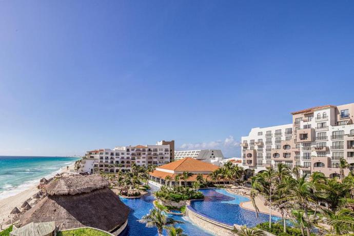 Imagen de los interiores del Hotel Fiesta Americana Condesa Cancun All Inclusive. Foto 11