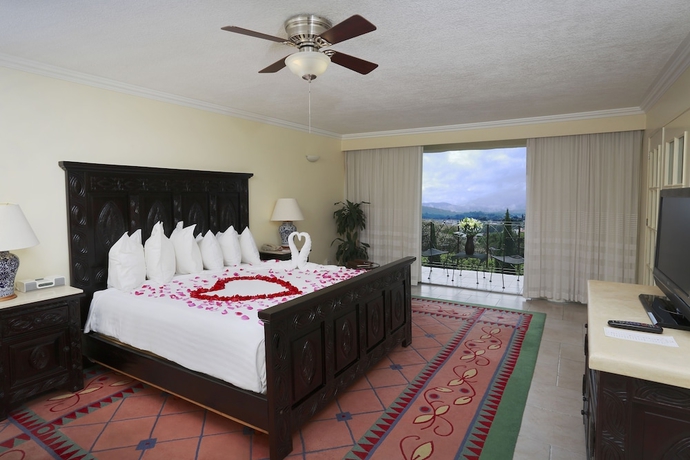 Imagen de la habitación del Hotel Fiesta Americana Hacienda Ixtapan de La Sal. Foto 13