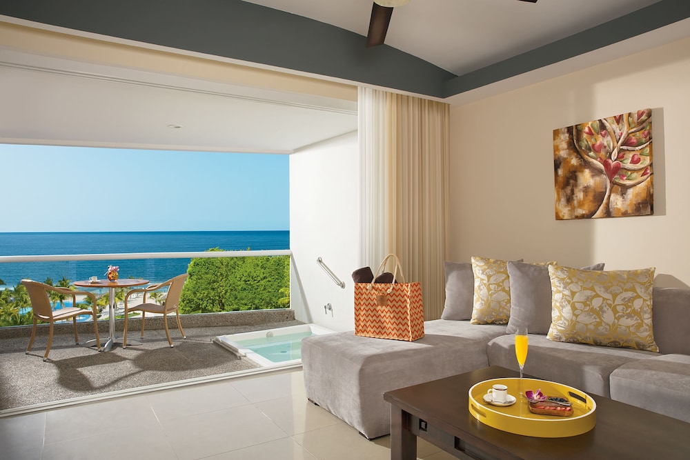 Imagen de la habitación del Hotel Fiesta Americana Riviera Nayarit Resort All Inclusive and Spa. Foto 12