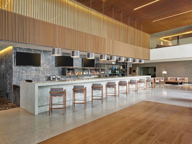 Imagen del bar/restaurante del Hotel Fiesta Americana San Luis Potosi. Foto 4