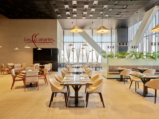 Imagen del bar/restaurante del Hotel Fiesta Americana Viaducto Aeropuerto. Foto 4