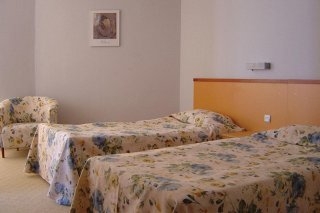 Imagen de la habitación del Hotel Fiesta Beach. Foto 3
