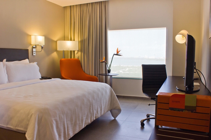 Imagen de la habitación del Hotel Fiesta Inn Cancun Las Americas. Foto 11