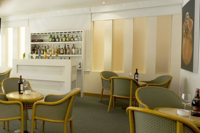 Imagen del bar/restaurante del Hotel Fiesta Inn Ciudad Del Carmen. Foto 6