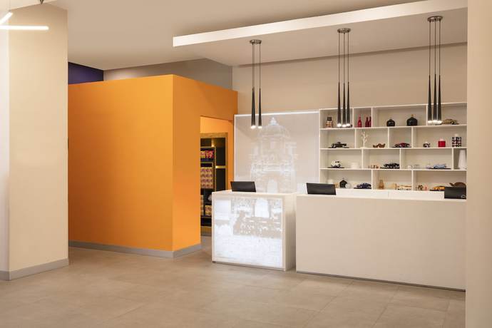 Imagen de los interiores del Hotel Fiesta Inn Express Monterrey Centro. Foto 14