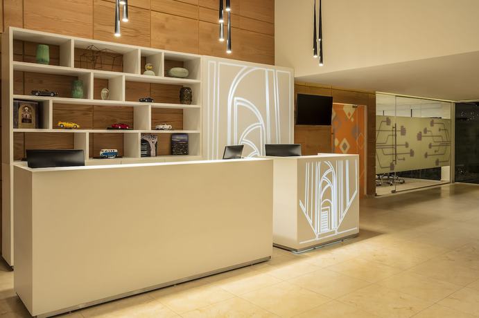 Imagen de los interiores del Hotel Fiesta Inn Express Queretaro Constituyentes. Foto 11