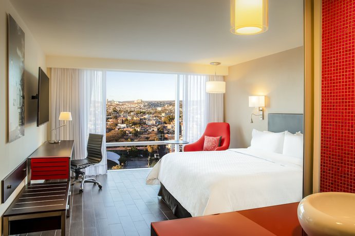 Imagen de la habitación del Hotel Fiesta Inn Express Queretaro Constituyentes. Foto 4