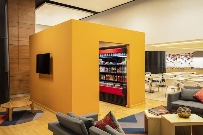 Imagen de los interiores del Hotel Fiesta Inn Express Queretaro Constituyentes. Foto 12