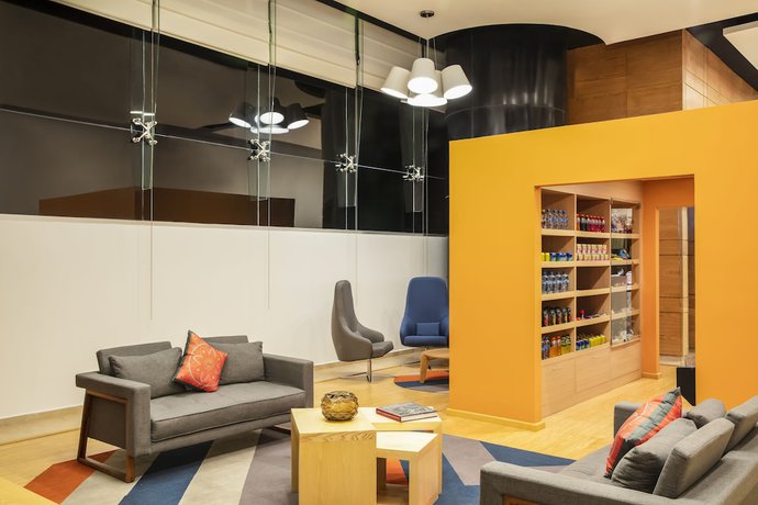 Imagen de los interiores del Hotel Fiesta Inn Express Queretaro Constituyentes. Foto 15