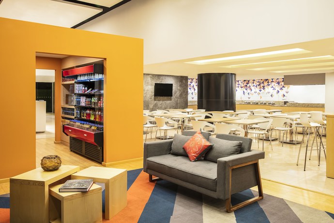 Imagen de los interiores del Hotel Fiesta Inn Express Queretaro Constituyentes. Foto 16