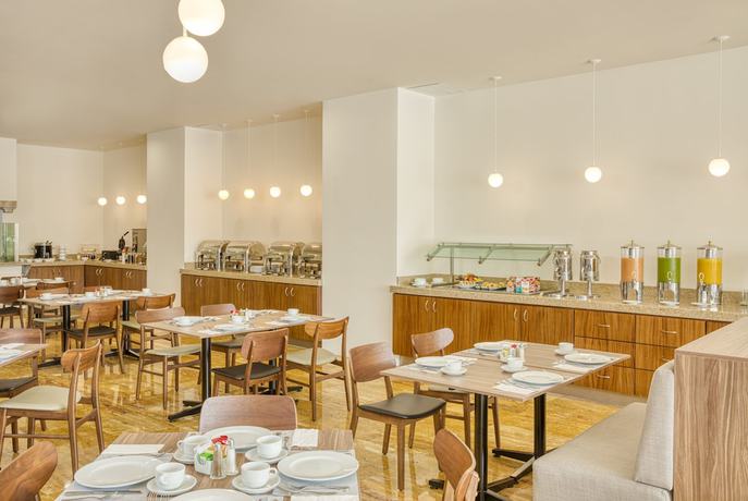 Imagen de la habitación del Hotel Fiesta Inn Guadalajara Periférico Poniente. Foto 14