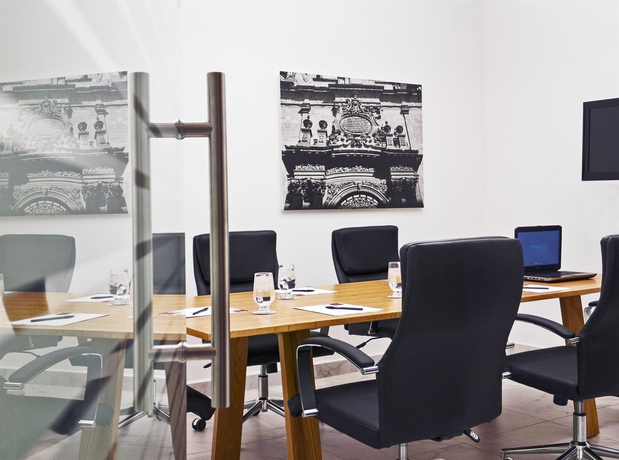 Imagen de los interiores del Hotel Fiesta Inn Leon. Foto 11