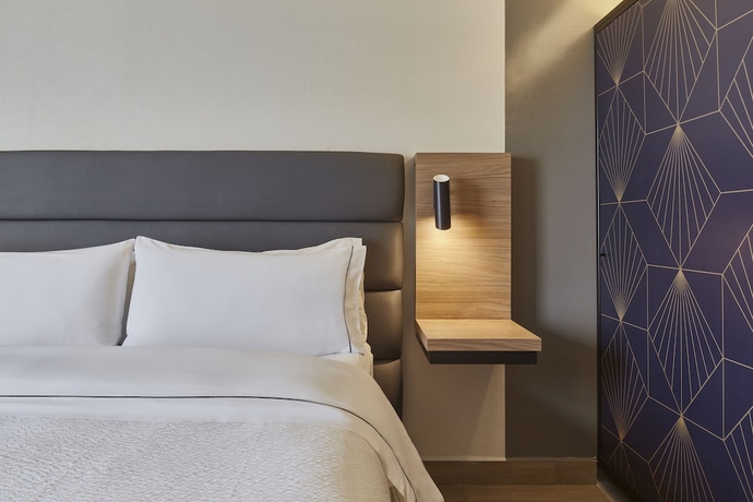 Imagen de la habitación del Hotel Fiesta Inn Mazatlán. Foto 5