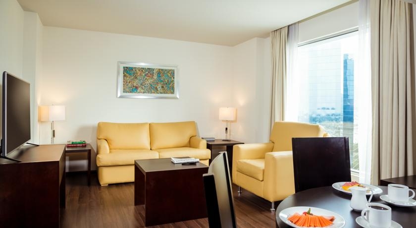 Imagen general del Hotel Fiesta Inn Monterrey Tecnológico. Foto 2