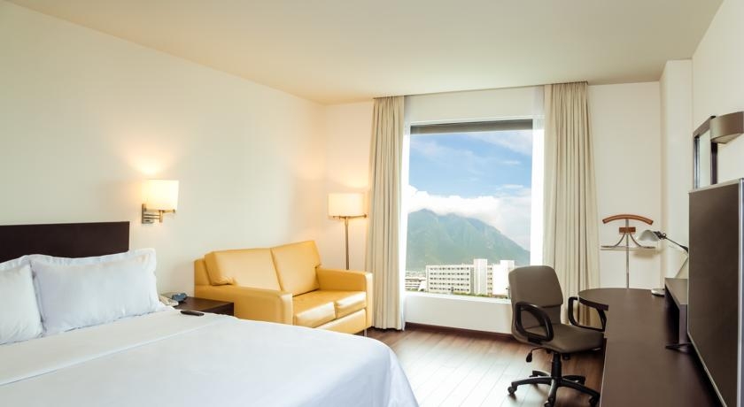 Imagen general del Hotel Fiesta Inn Monterrey Tecnológico. Foto 5