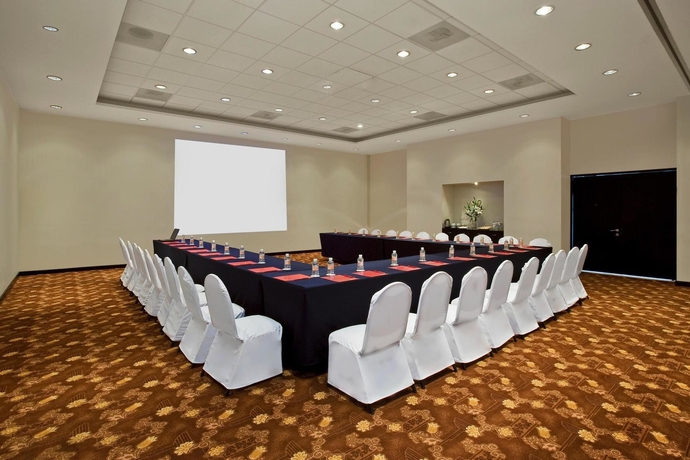 Imagen de los interiores del Hotel Fiesta Inn Oaxaca. Foto 11