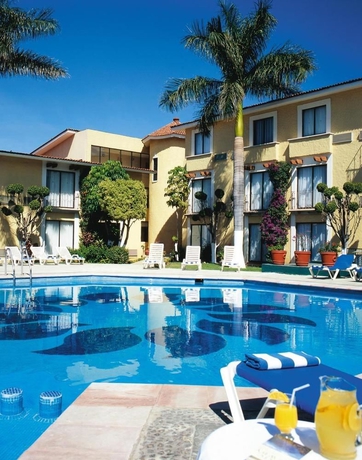 Imagen de la piscina del Hotel Fiesta Inn Oaxaca. Foto 15