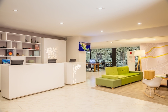 Imagen de los interiores del Hotel Fiesta Inn Perinorte. Foto 17