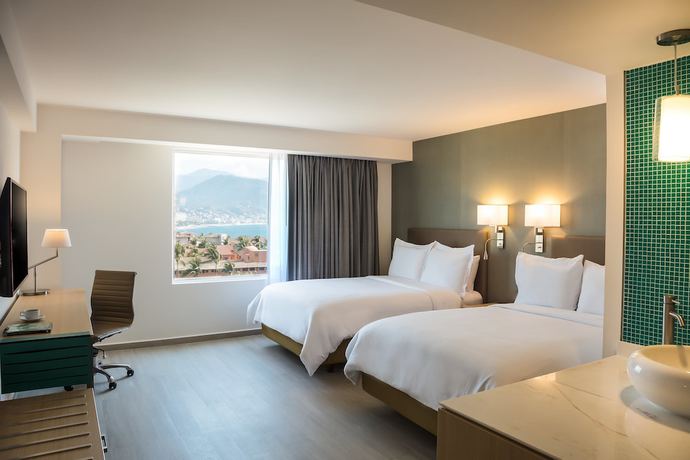 Imagen de la habitación del Hotel Fiesta Inn Puerto Vallarta Isla. Foto 8