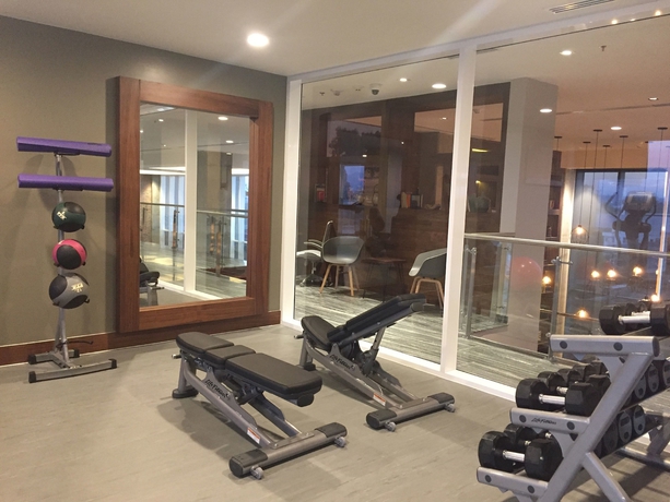 Imagen de los interiores del Hotel Fiesta Inn Suites Aeropuerto Del Bajío. Foto 18