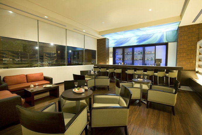 Imagen de los interiores del Hotel Fiesta Inn Tepic. Foto 13