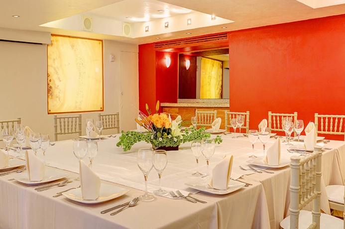 Imagen de los interiores del Hotel Fiesta Inn Villahermosa Cencali. Foto 6