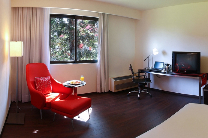 Imagen de los interiores del Hotel Fiesta Inn Xalapa. Foto 15