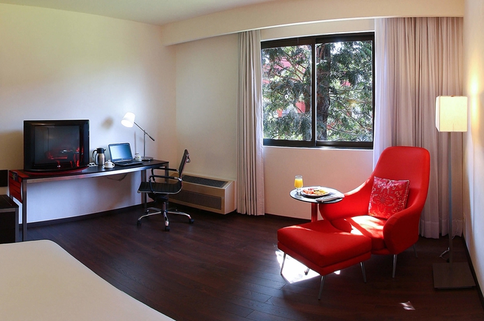 Imagen de la habitación del Hotel Fiesta Inn Xalapa. Foto 4