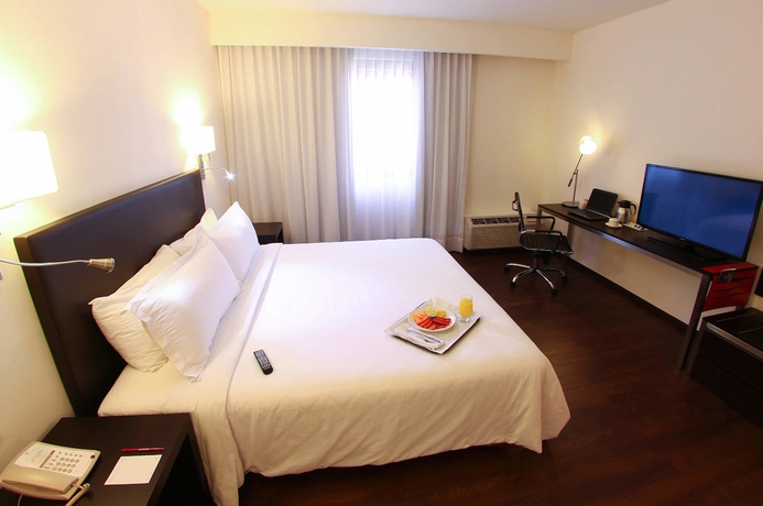 Imagen de la habitación del Hotel Fiesta Inn Xalapa. Foto 6