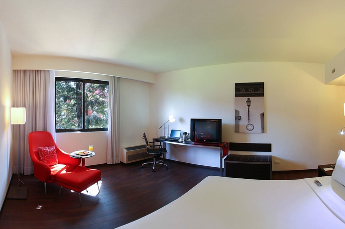 Imagen de la habitación del Hotel Fiesta Inn Xalapa. Foto 12