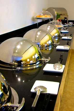 Imagen del bar/restaurante del Hotel Fiesta Inn Zacatecas. Foto 10