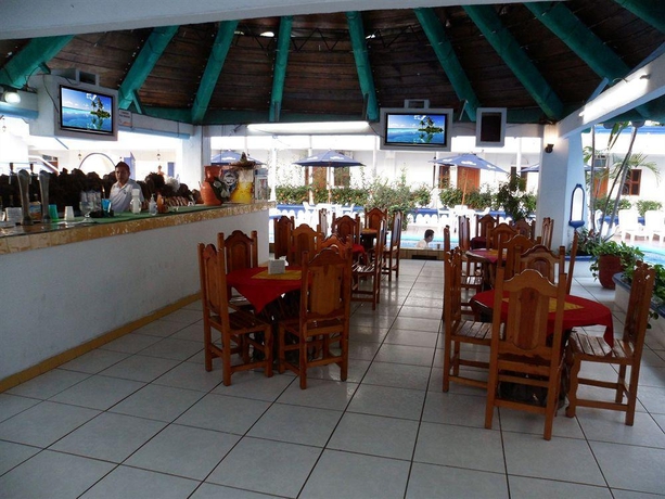 Imagen general del Hotel Fiesta Mexicana, Manzanillo. Foto 11
