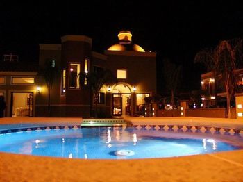 Imagen de la piscina del Hotel Fiesta Navojoa. Foto 4