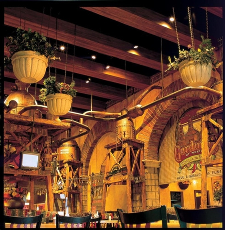 Imagen del bar/restaurante del Hotel Fiesta Rancho and Casino. Foto 7