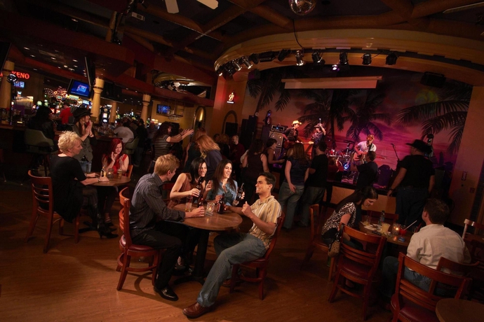 Imagen del bar/restaurante del Hotel Fiesta Rancho and Casino. Foto 8