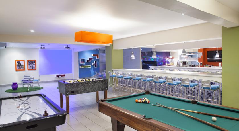 Imagen de los interiores del Hotel Fiesta Resort Central Pacific - All Inclusive. Foto 10