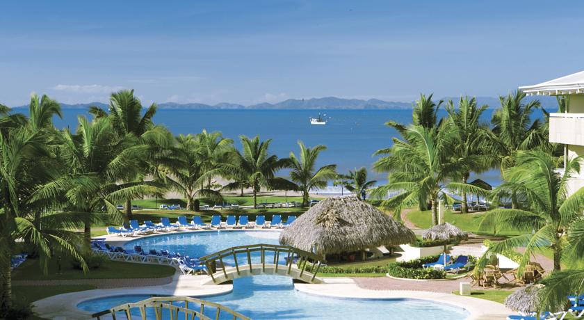 Imagen general del Hotel Fiesta Resort Central Pacific - All Inclusive. Foto 1