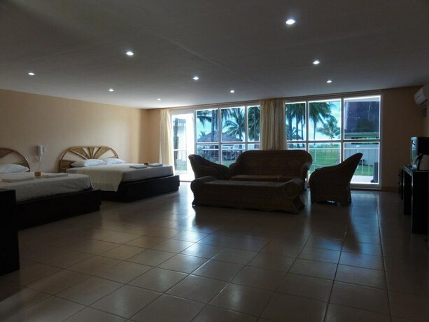 Imagen de la habitación del Hotel Fiesta Resort. Foto 25