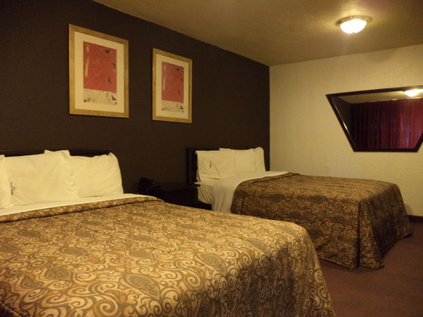 Imagen de la habitación del Hotel Fiesta Tijuana. Foto 6