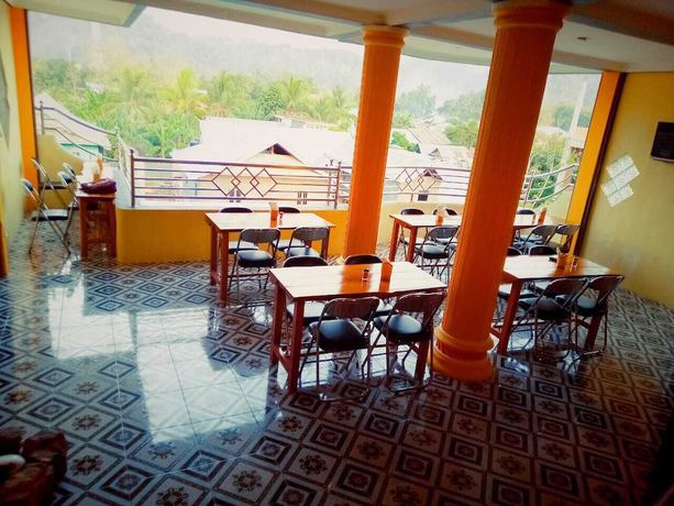Imagen del bar/restaurante del Hotel Fifawind Komodo. Foto 6
