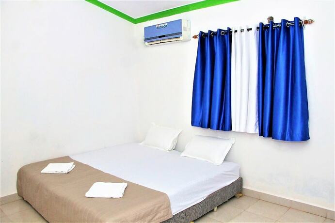 Imagen general del Hotel Fig Fin Beach Resort. Foto 3