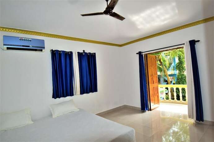 Imagen general del Hotel Fig Fin Beach Resort. Foto 12