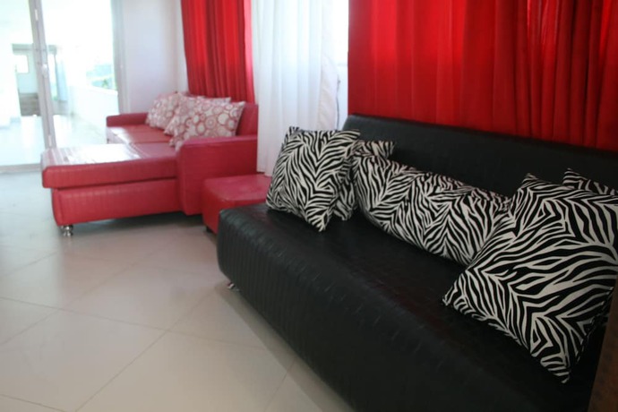 Imagen de los interiores del Hotel Figaro Boutique. Foto 16