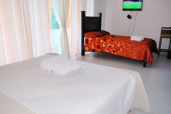 Imagen de la habitación del Hotel Figaro Boutique. Foto 11