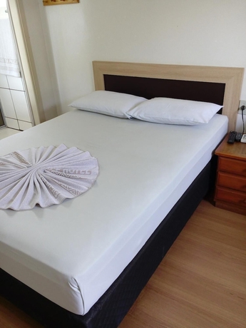 Imagen de la habitación del Hotel Figueira Palace. Foto 7